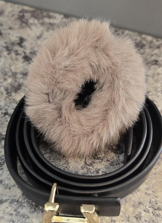 Bella.Rider Galley Singles