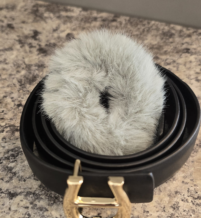 Load image into Gallery viewer, Bella.Rider Galley Singles
